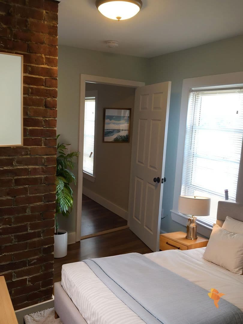 Westbrook Apartment: 697/699 Main Street