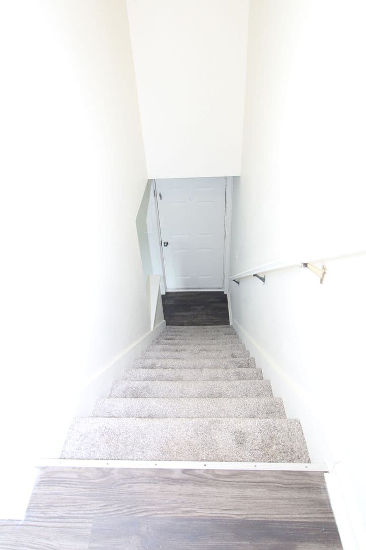 Windham Apartment: 5 & 7 Smith Road