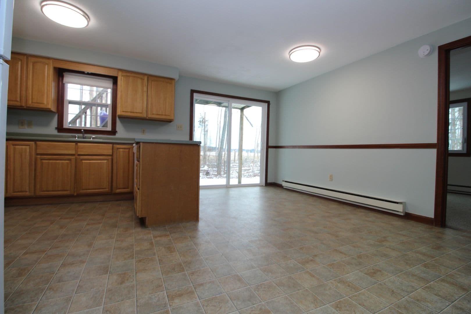 Scarborough Apartment: 30 Winnocks Neck Rd