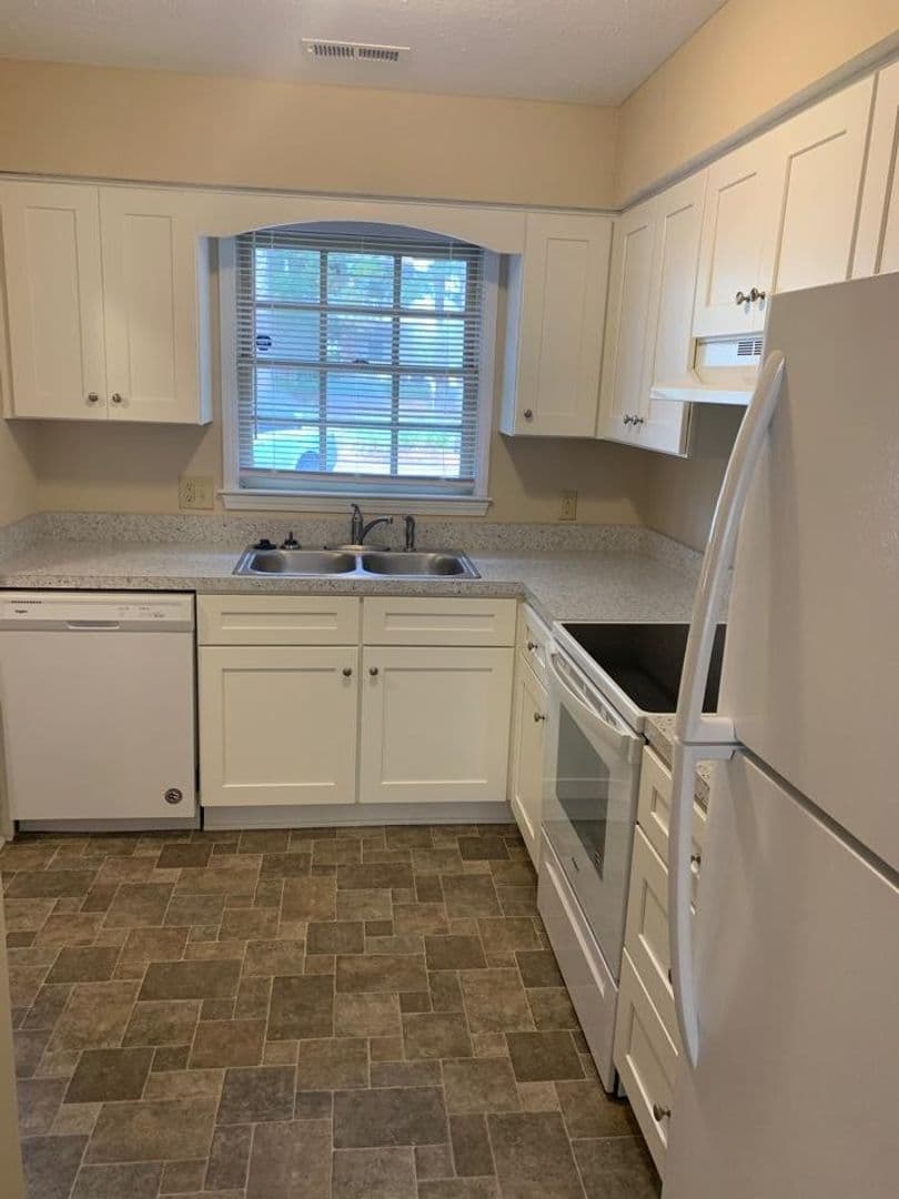 Conway Townhome: 1025 Carolina Road