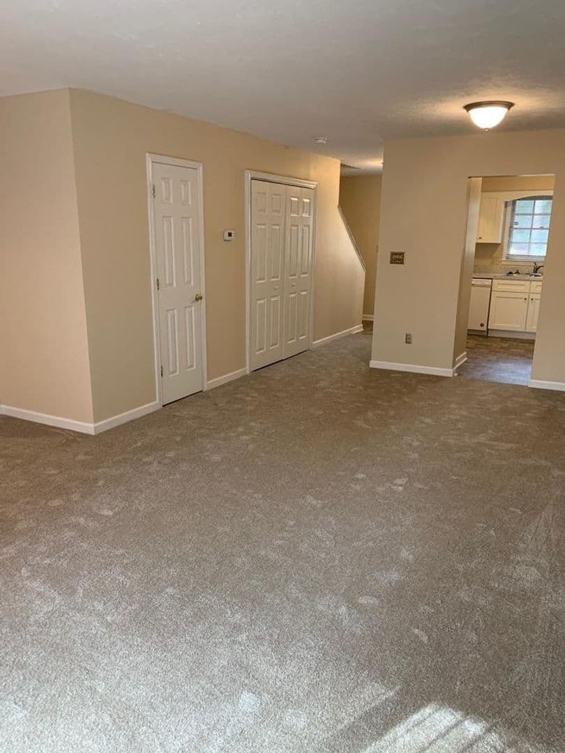 Conway Townhome: 1025 Carolina Road