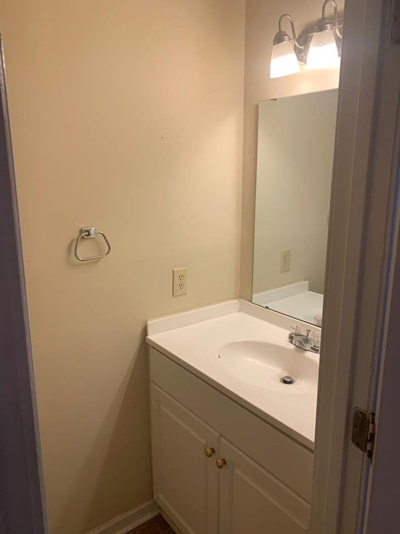 Conway Townhome: 1025 Carolina Road