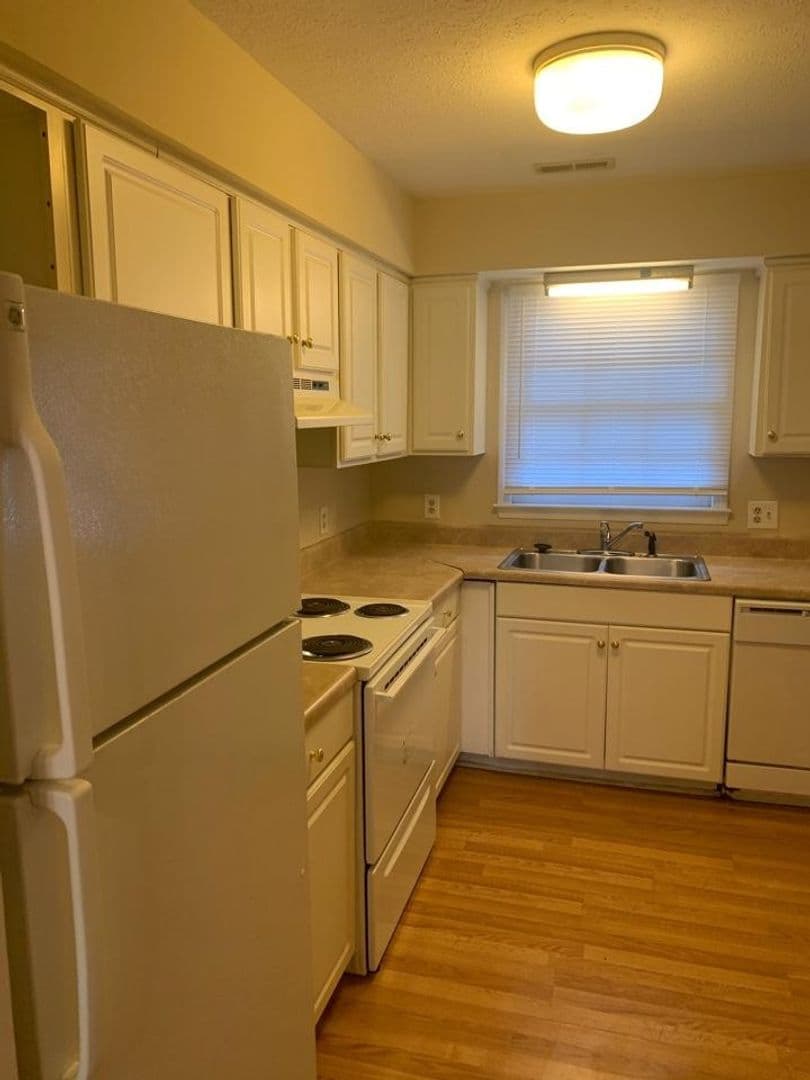 Conway Townhome: 1025 Carolina Road