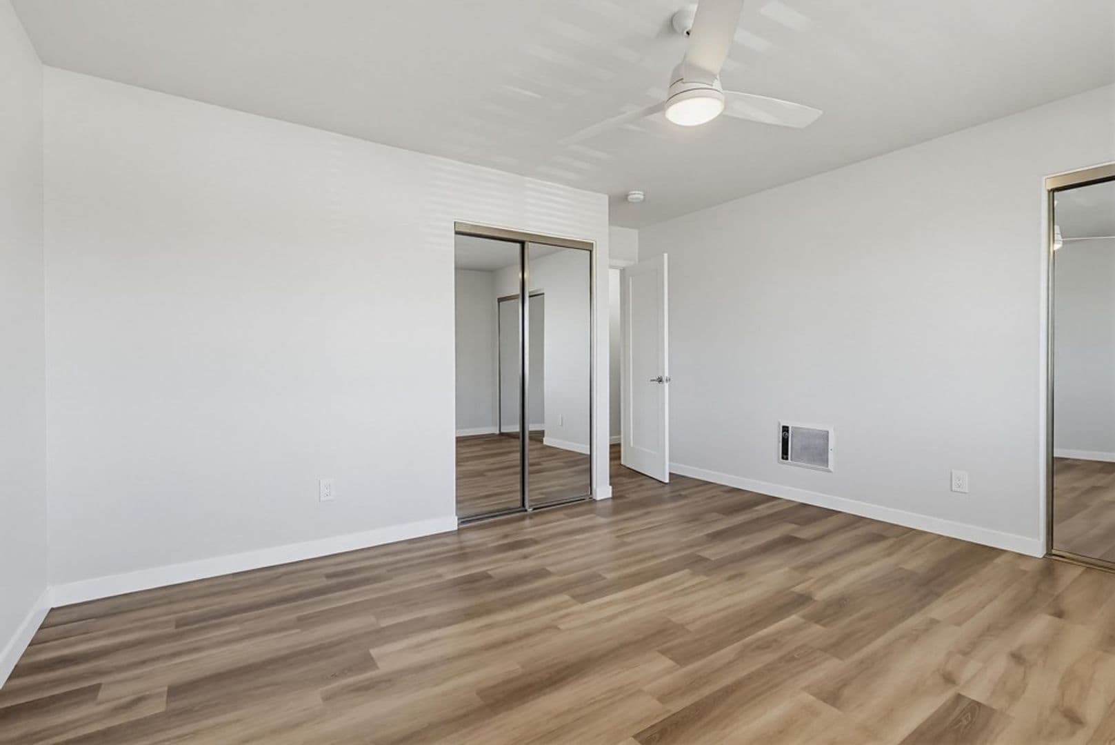 Lomita Apartment: 25829 Viana Avenue