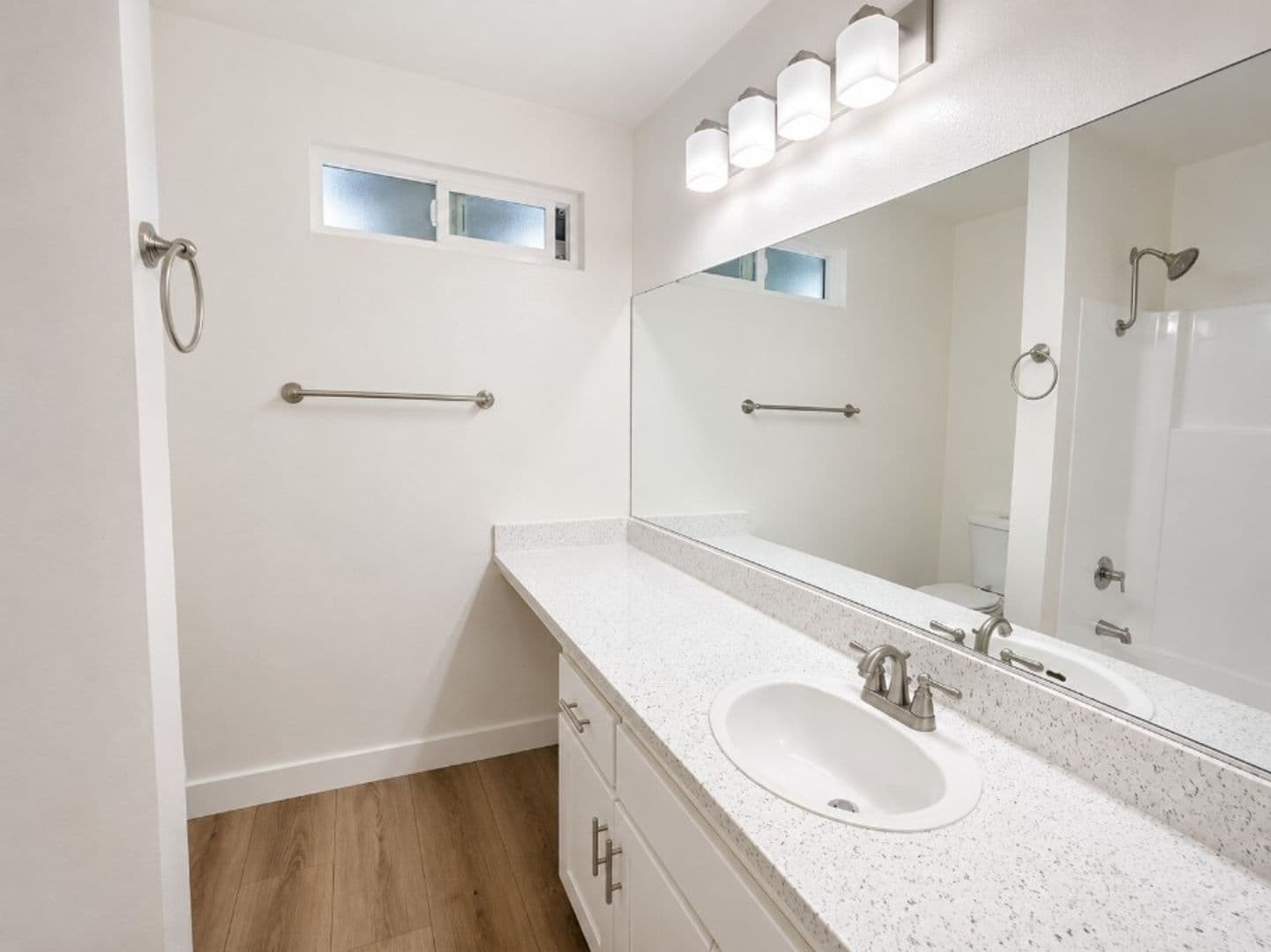 Anaheim Apartment: 2611 W. Baylor Circle