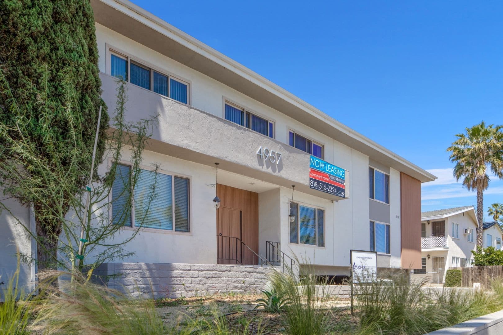 Sherman Oaks Apartment: 4957 Kester Avenue