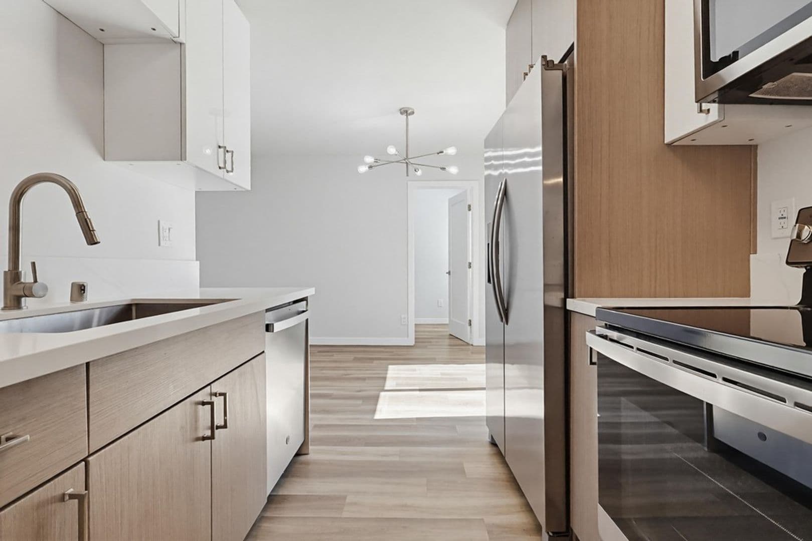 Lomita Apartment: 25829 Viana Avenue