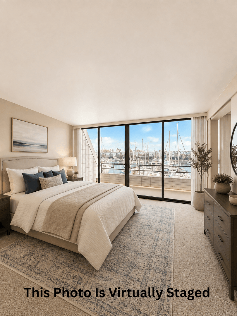 Marina del Rey Apartment: 4333 Admiralty Way