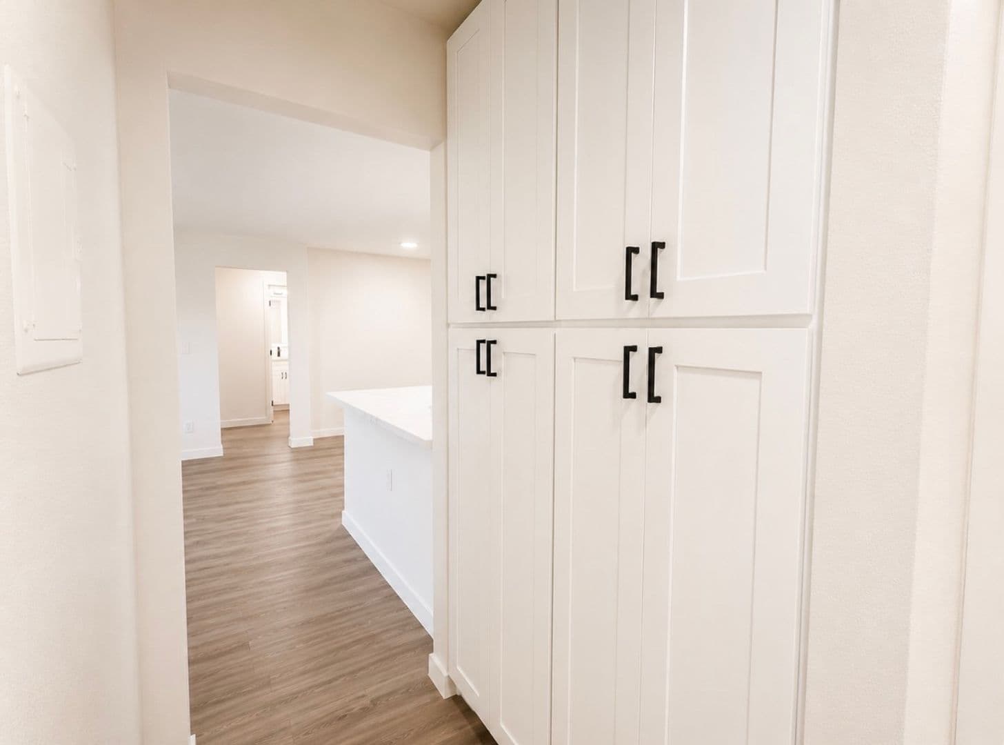 Anaheim Apartment: 2611 W. Baylor Circle