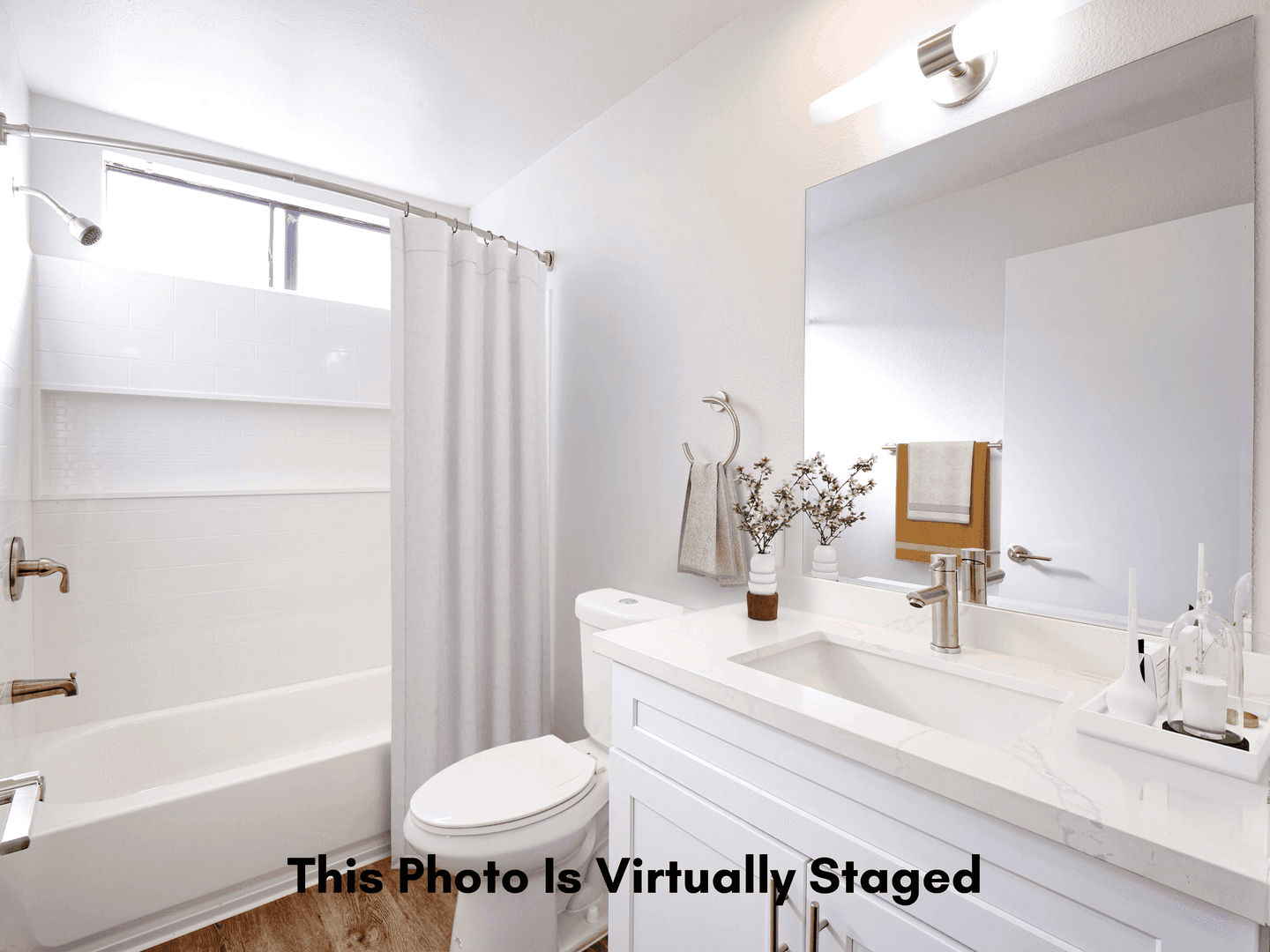 Los Angeles Apartment: 11208 South Western