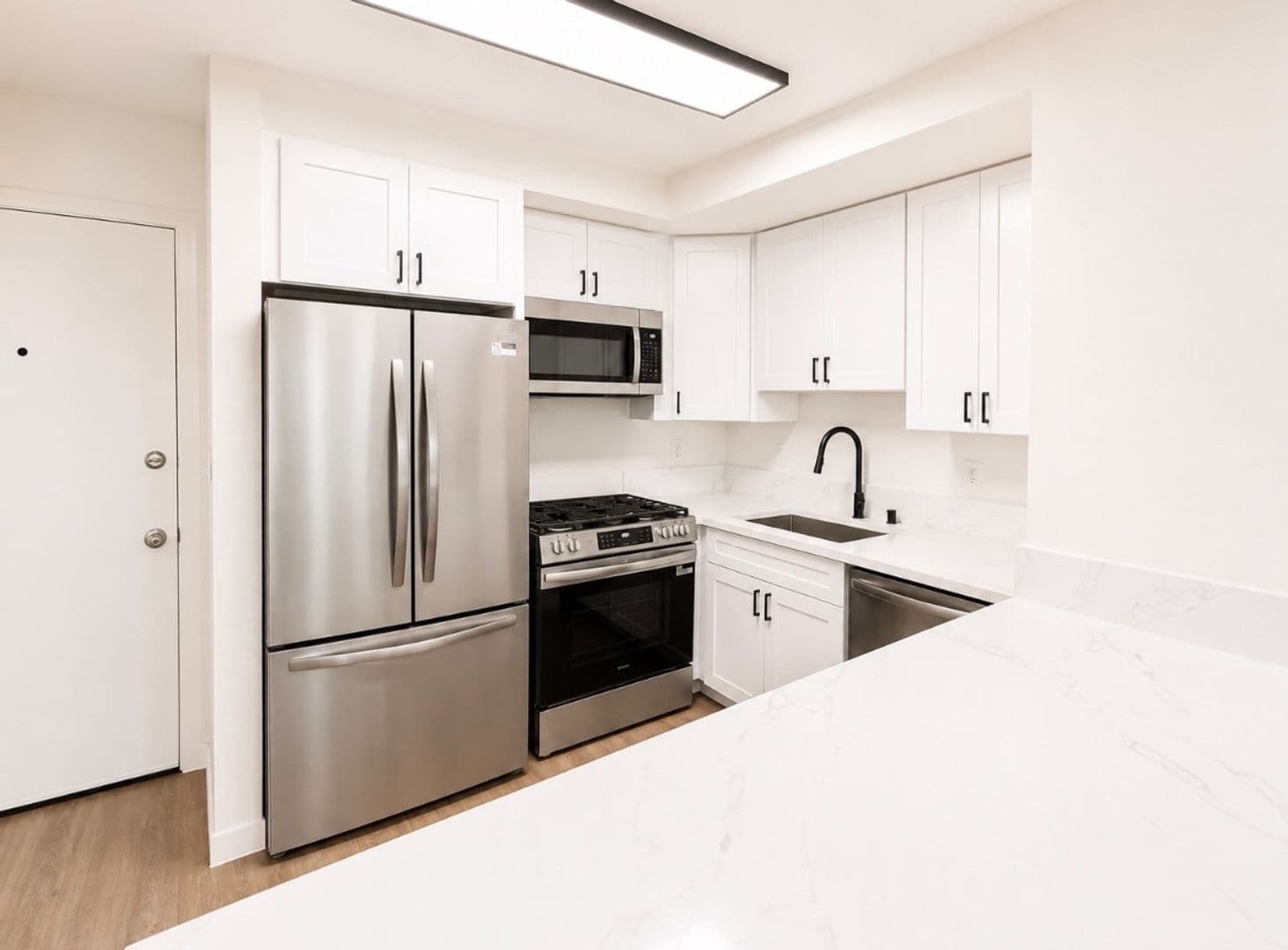Anaheim Apartment: 2611 W. Baylor Circle