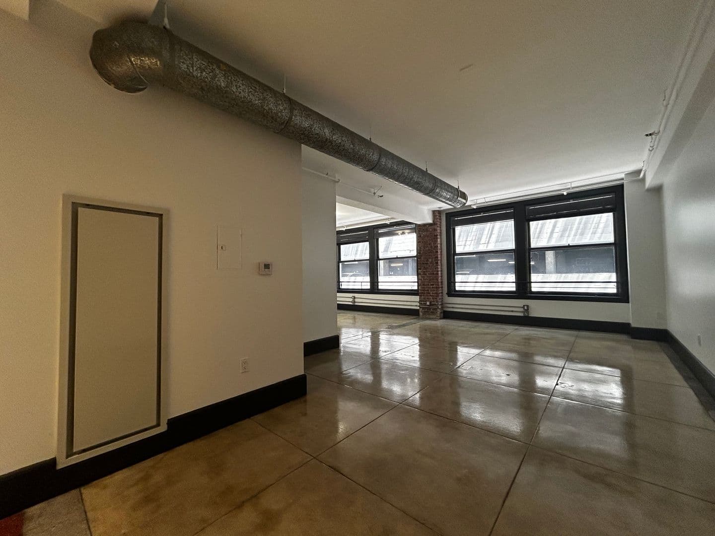 Los Angeles Apartment: 756 S. Broadway