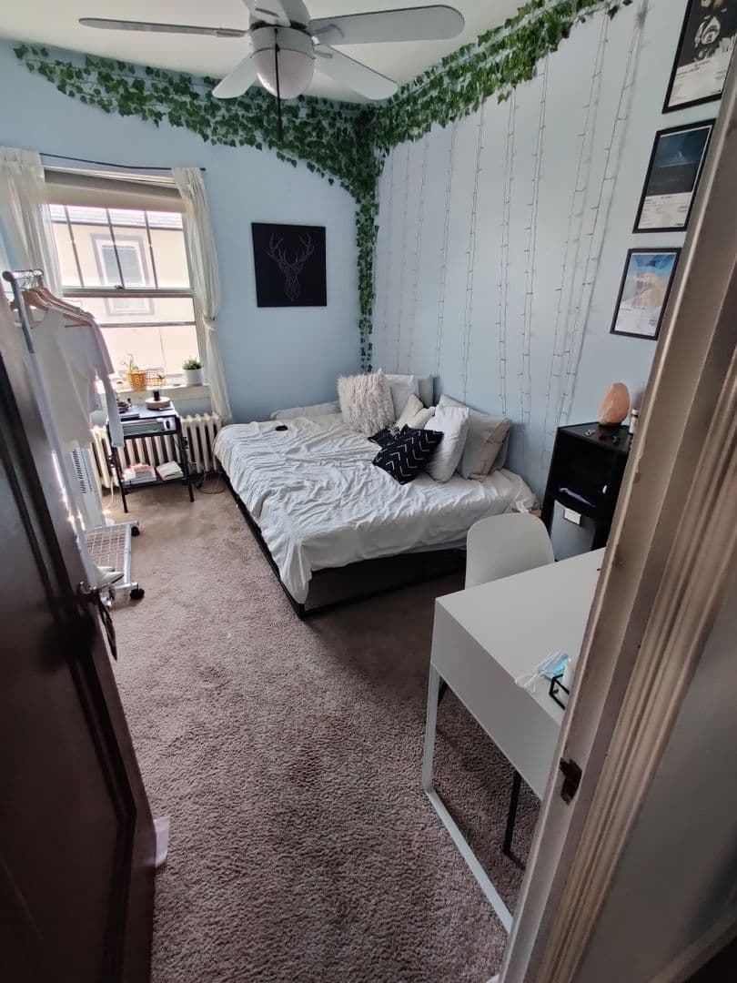 Minneapolis Apartment: 2921 Sunset Blvd