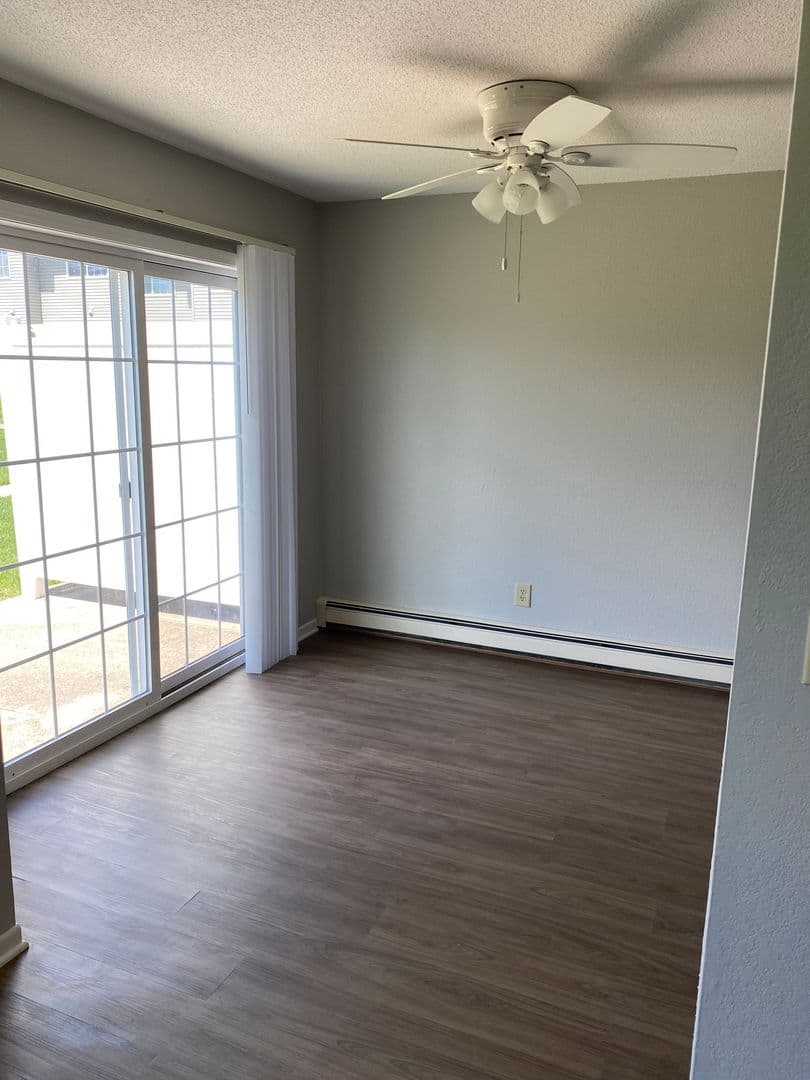 Austin Apartment: 3rd St SE