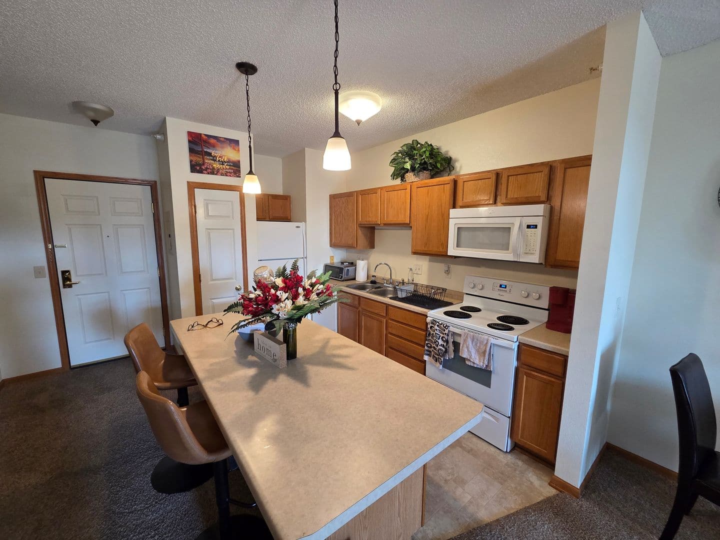 St. Paul Condo: 1776 Maryland Ave E