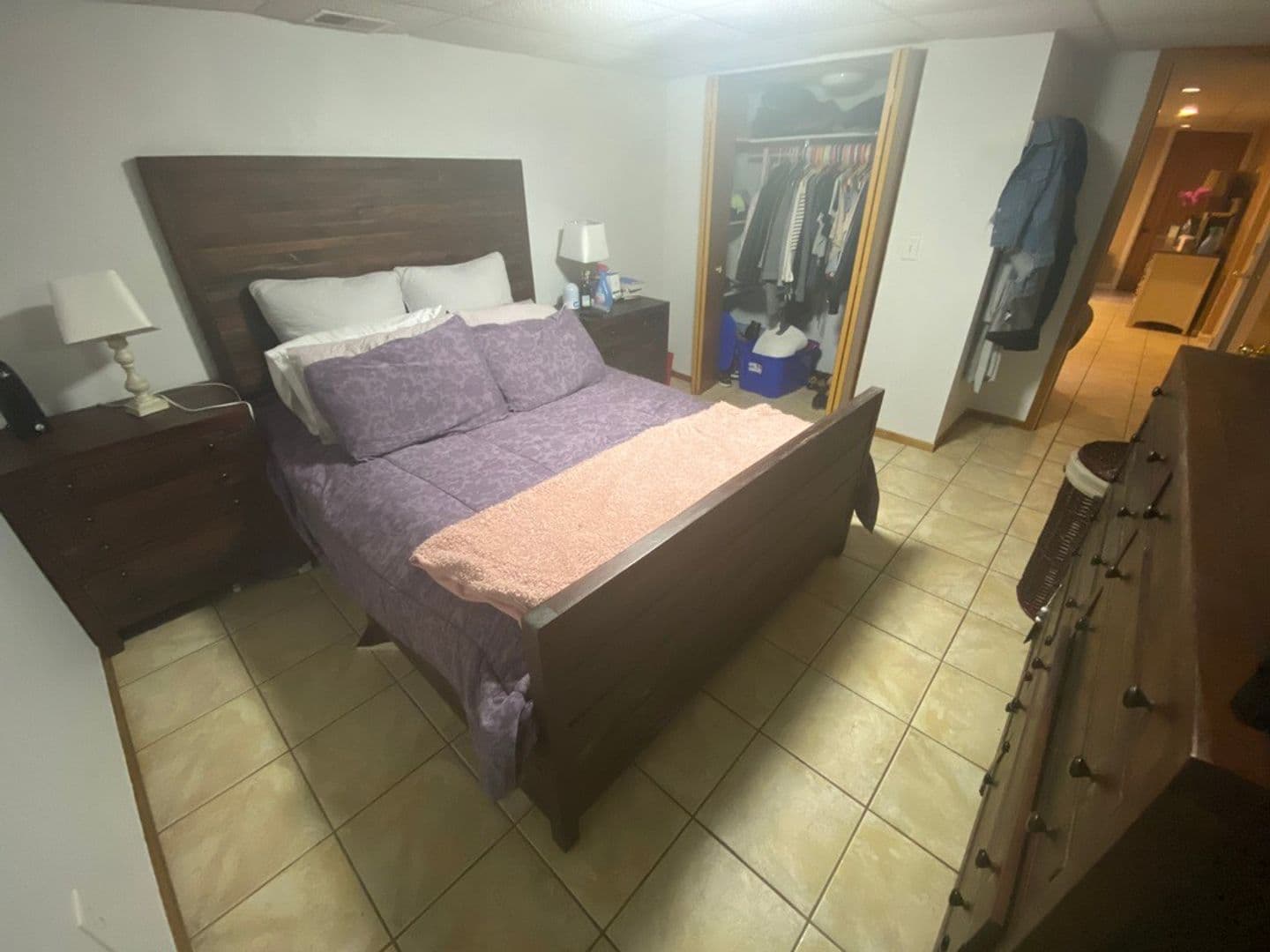 Minneapolis Apartment: 2921 Sunset Blvd