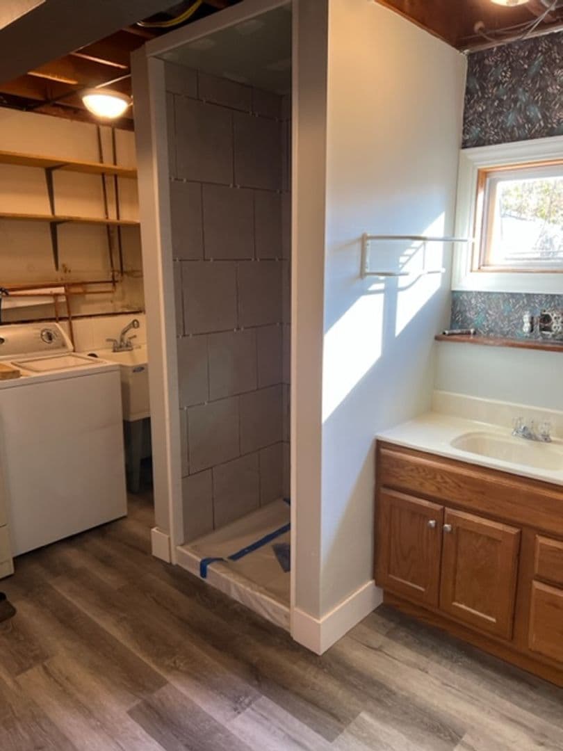 Apple Valley House: 7202 146th Ave W
