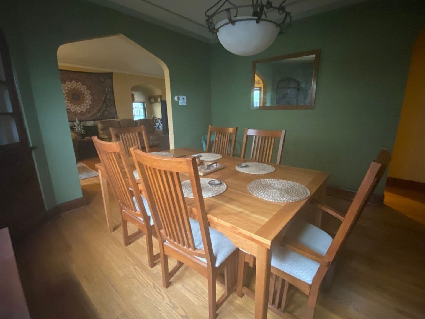 Minneapolis Apartment: 2921 Sunset Blvd