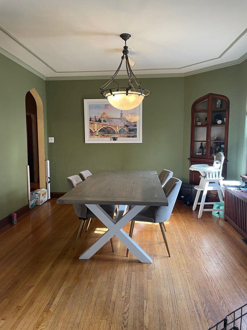 Minneapolis Apartment: 2921 Sunset Blvd