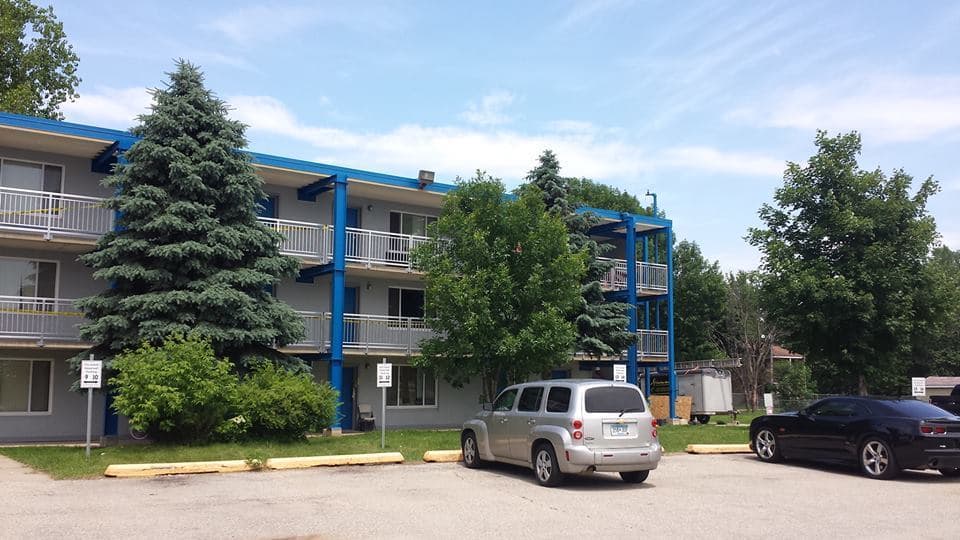 Rochester Apartment: 1609 10th St SE