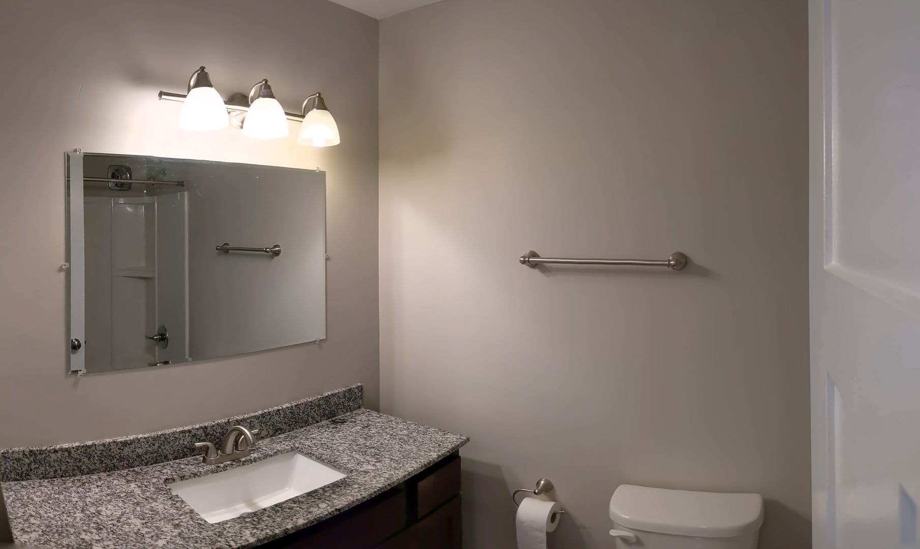Austin Apartment: 2nd Drive NE