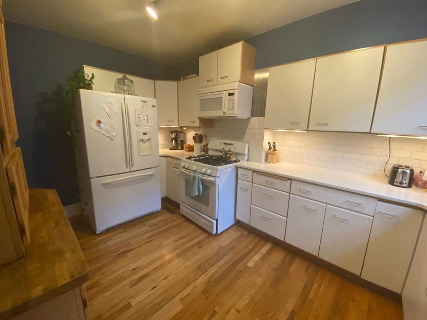 Minneapolis Apartment: 2921 Sunset Blvd
