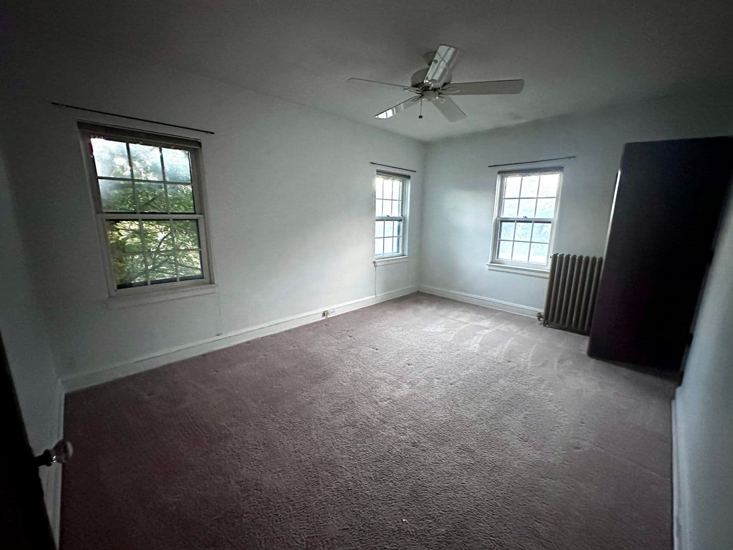 Minneapolis Apartment: 2921 Sunset Blvd