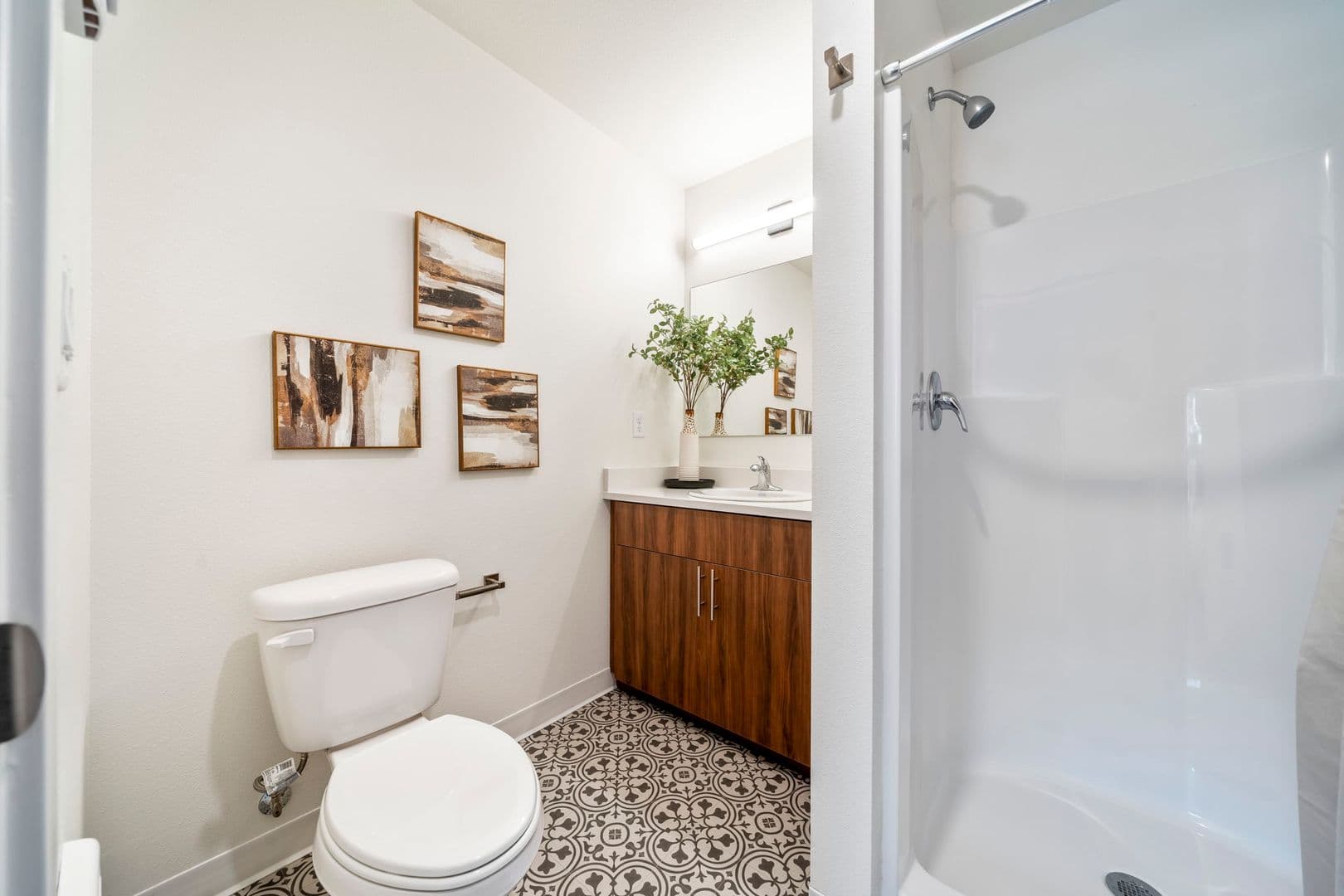 Redmond Apartment: 3025 NW 7th Street