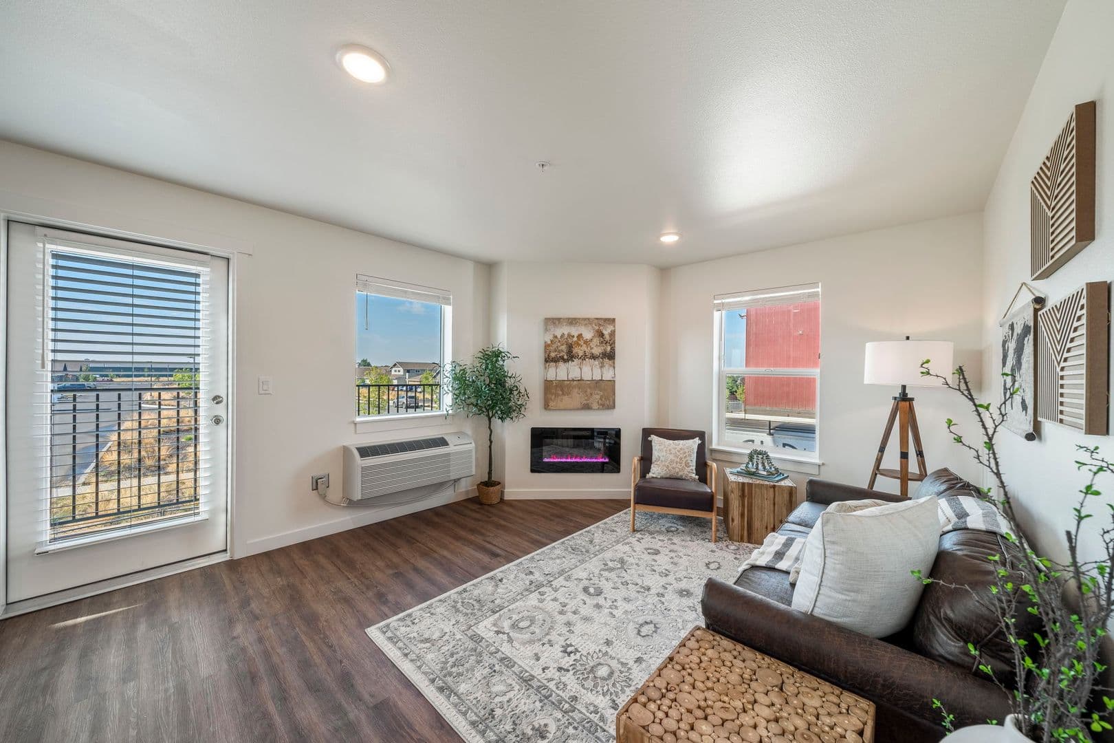 Redmond Apartment: 3025 NW 7th Street