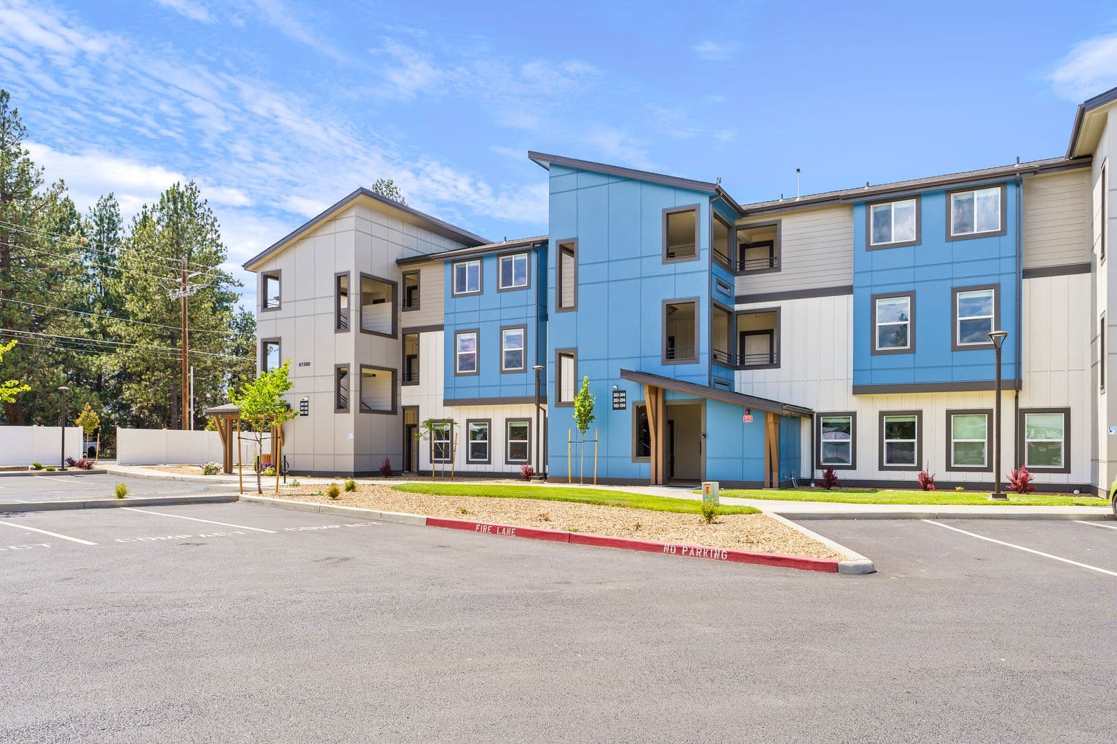 Bend Apartment: 61580 Brosterhous Rd