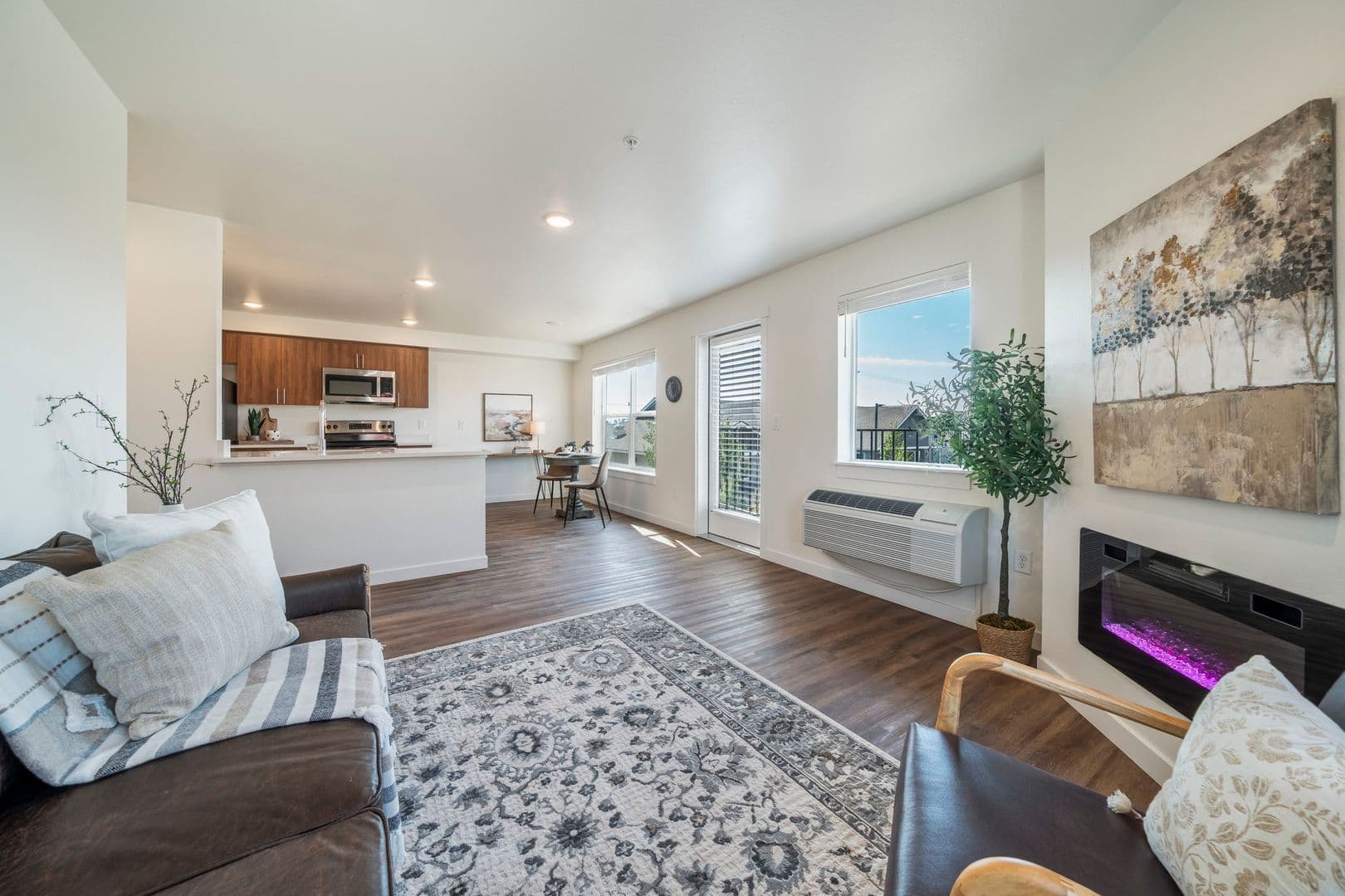 Redmond Apartment: 3025 NW 7th Street