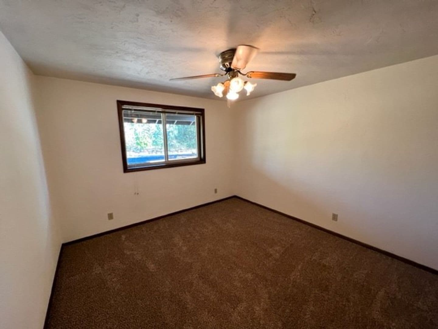 Powell Butte House: 8062 SW Copley Road