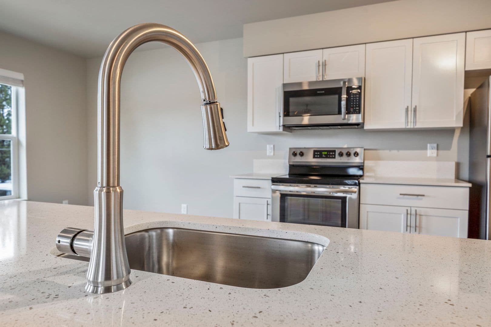 Redmond Apartment: 1848 SW 15th Street