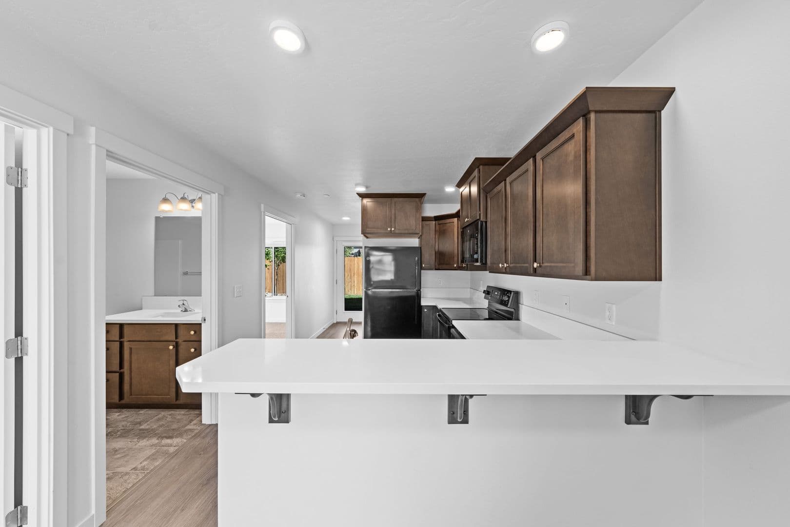 Bend Apartment: 21500 OConnor Way