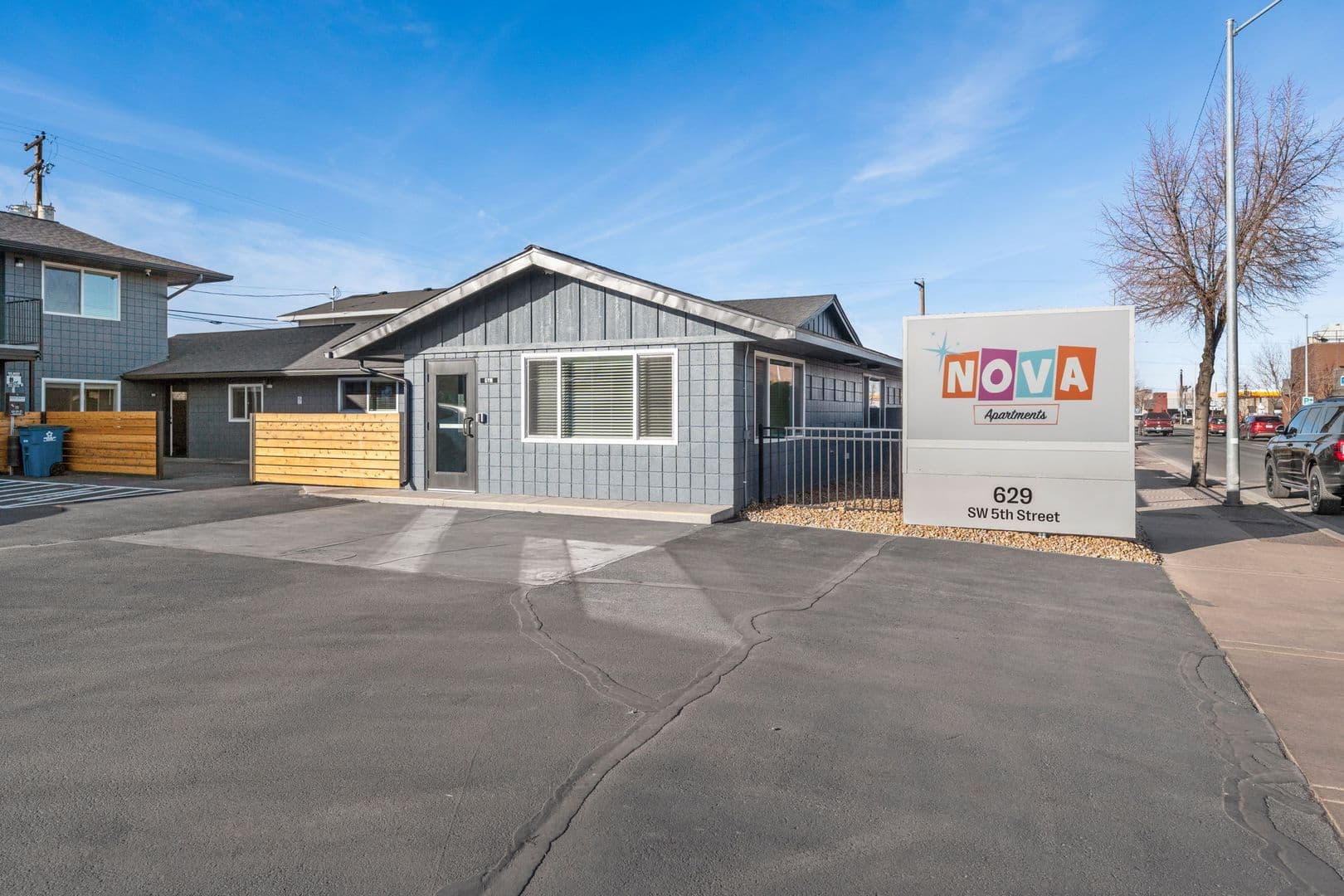 Redmond Apartment: 629 SW 5th Street