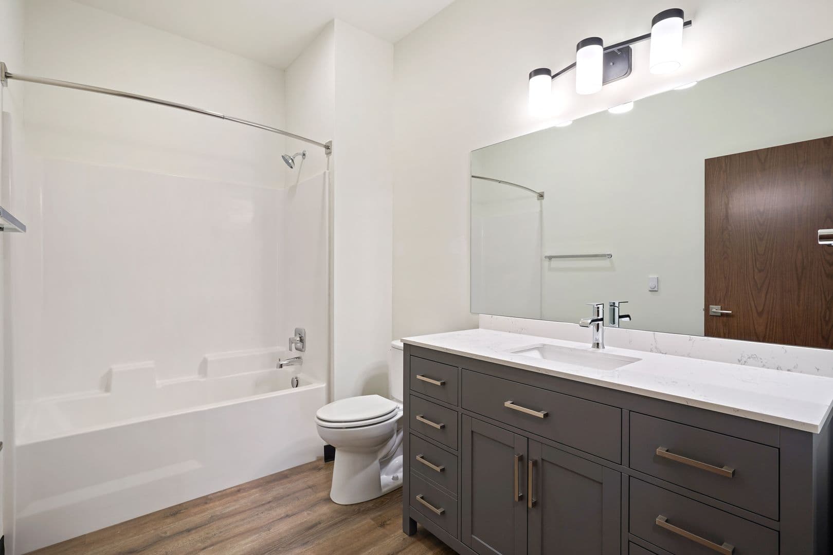 Bend Apartment: 144 SW Crowell Way