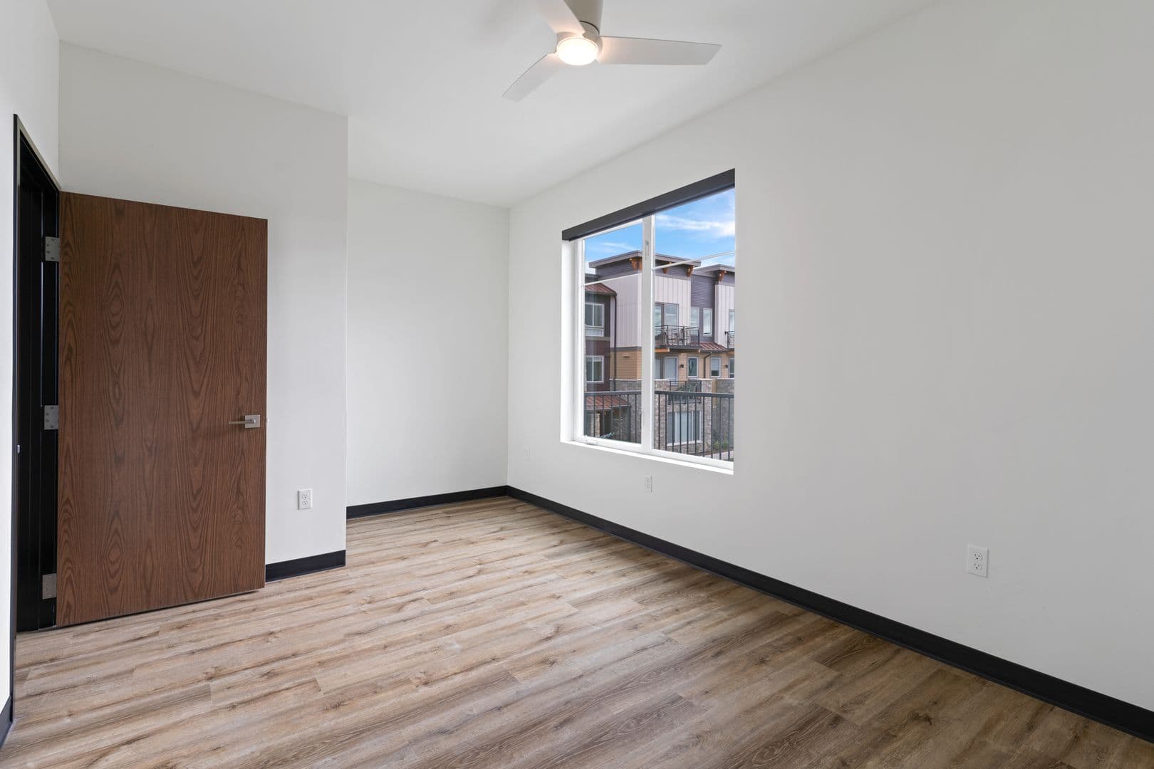 Bend Apartment: 144 SW Crowell Way