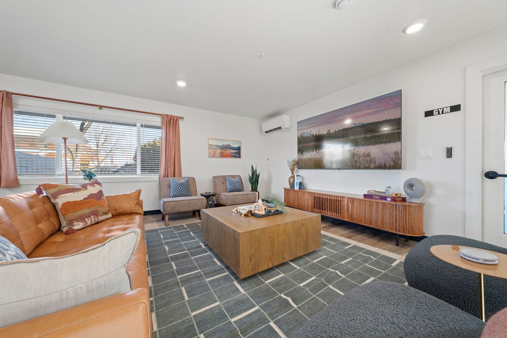 Redmond Apartment: 629 SW 5th Street
