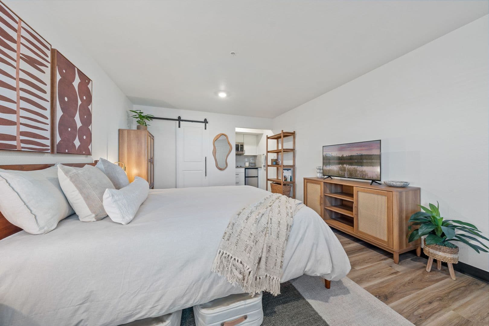 Redmond Apartment: 629 SW 5th Street