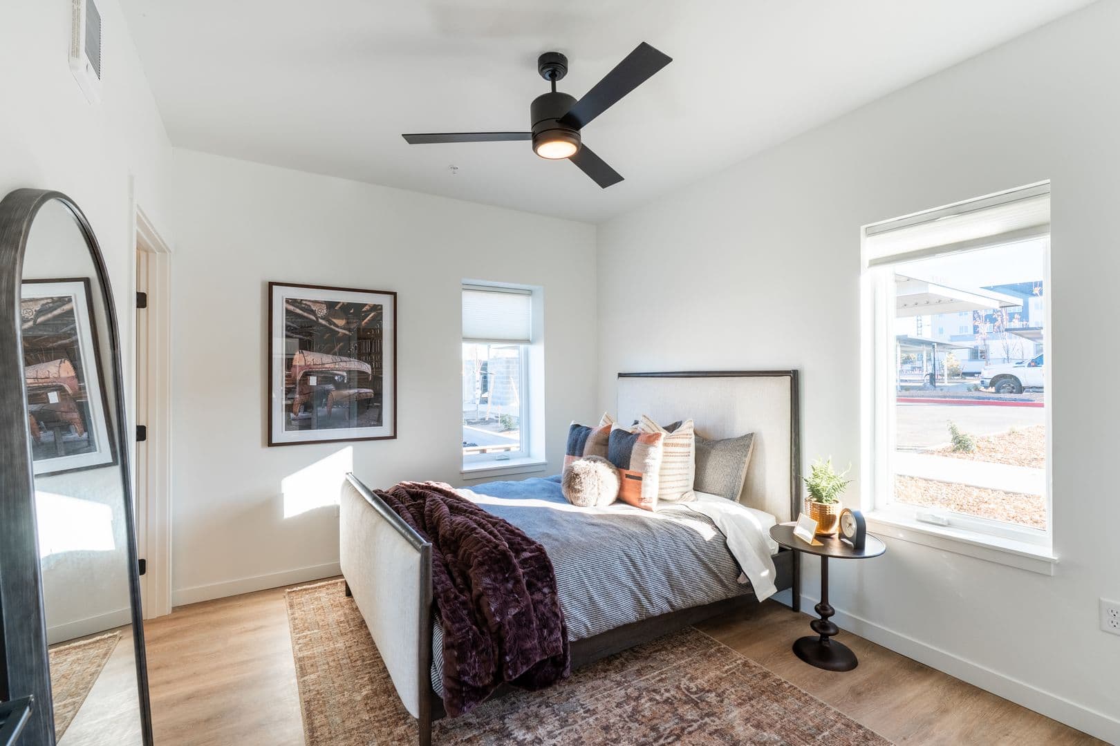 Bend Apartment: 20040 SE Easton Pl