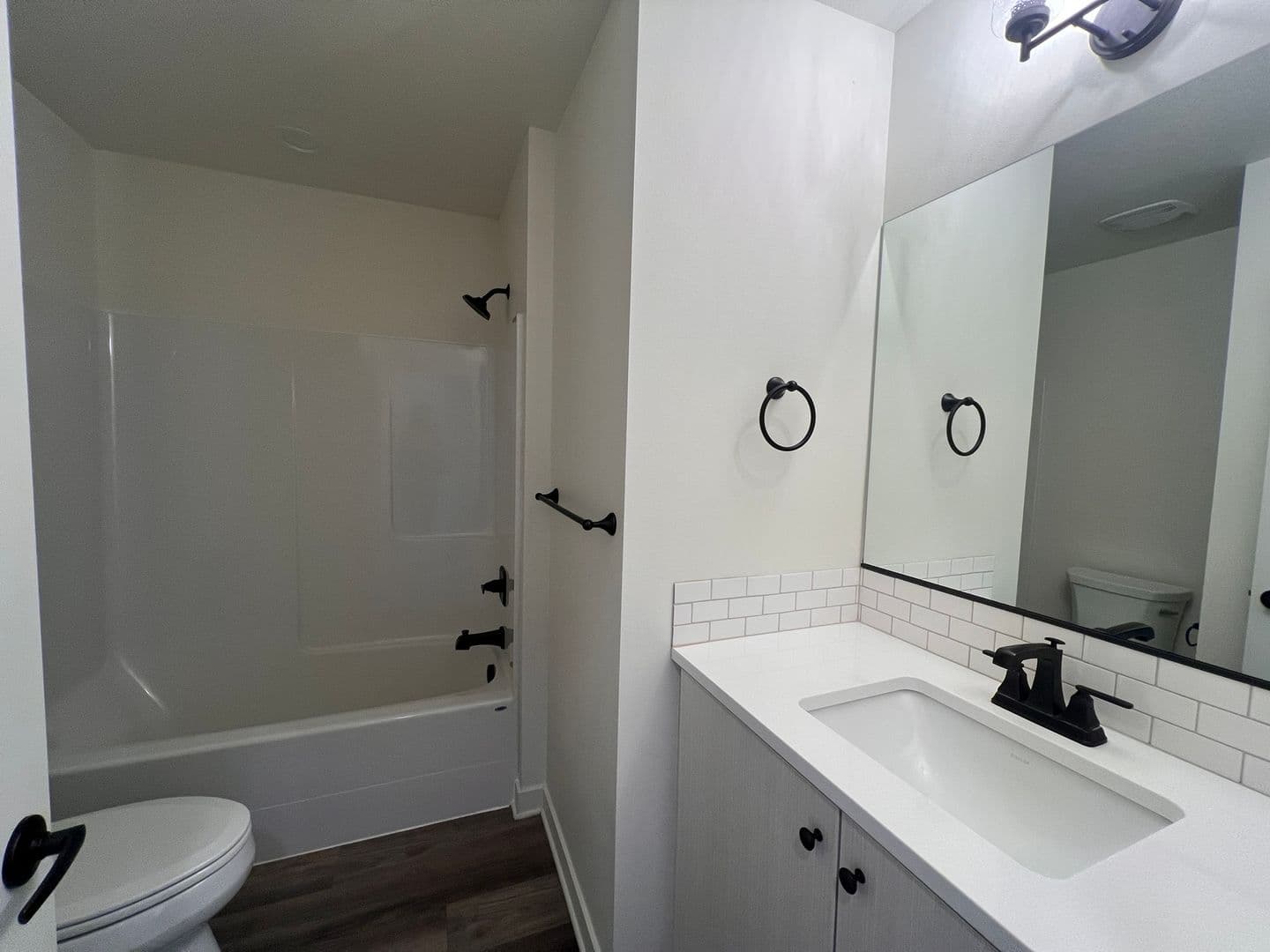 Bend Townhome: 2300 NE Holliday Ave