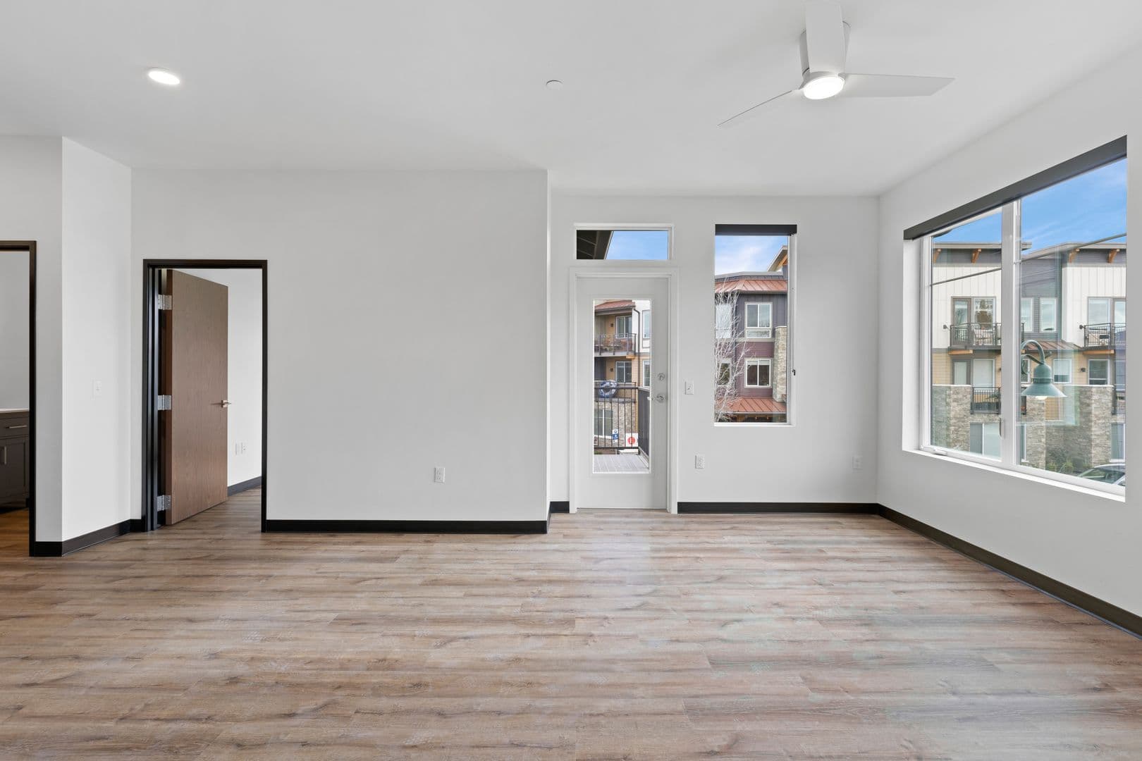 Bend Apartment: 144 SW Crowell Way