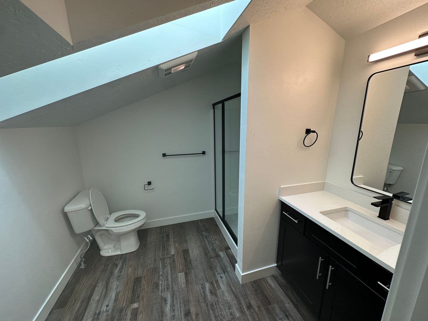 Redmond Apartment: 1441 NW 4th Street