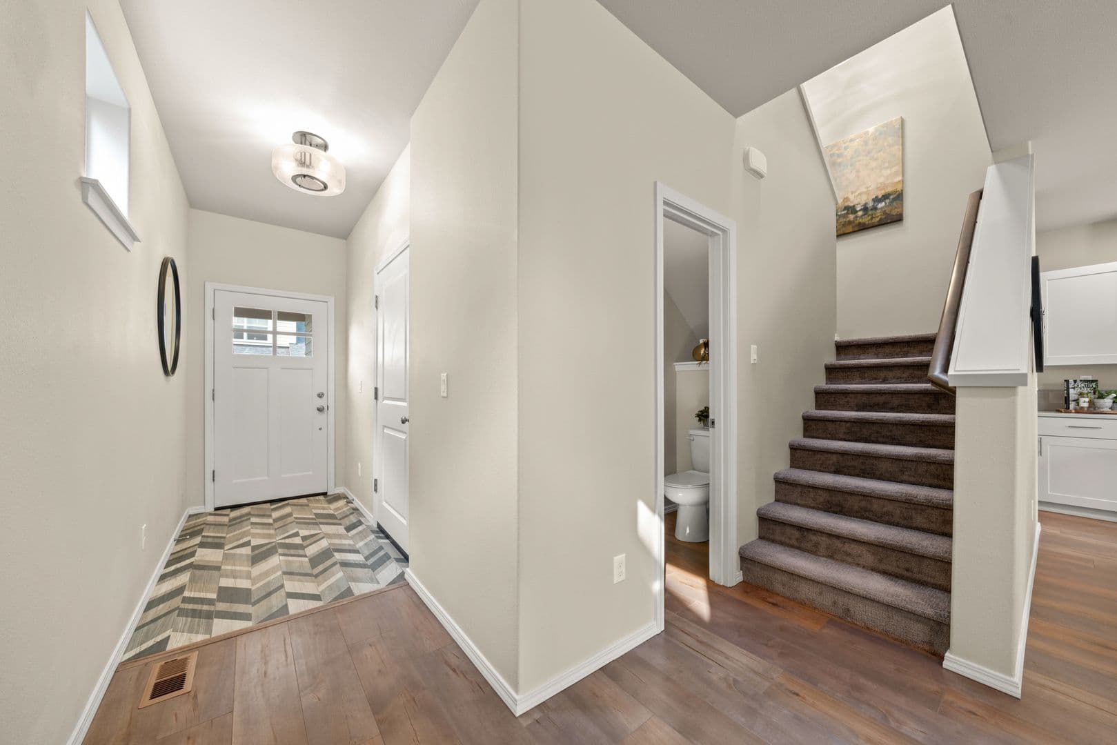 Bend Townhome: 2376 NE 6th St