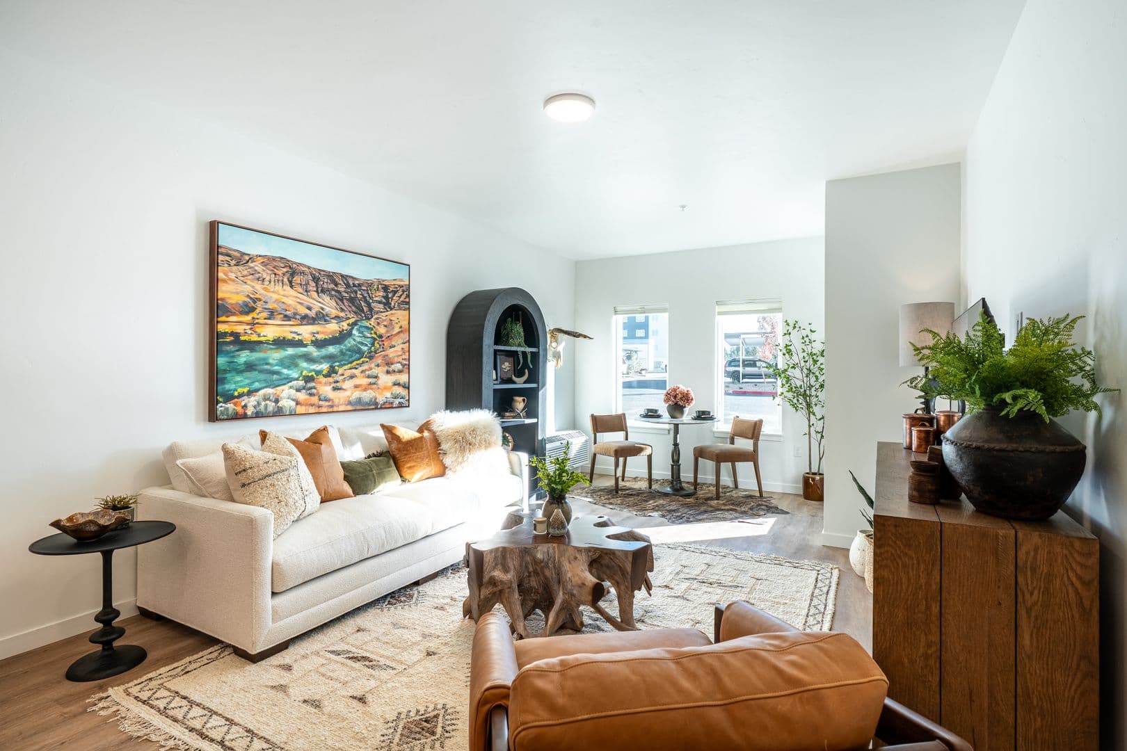 Bend Apartment: 20040 SE Easton Pl
