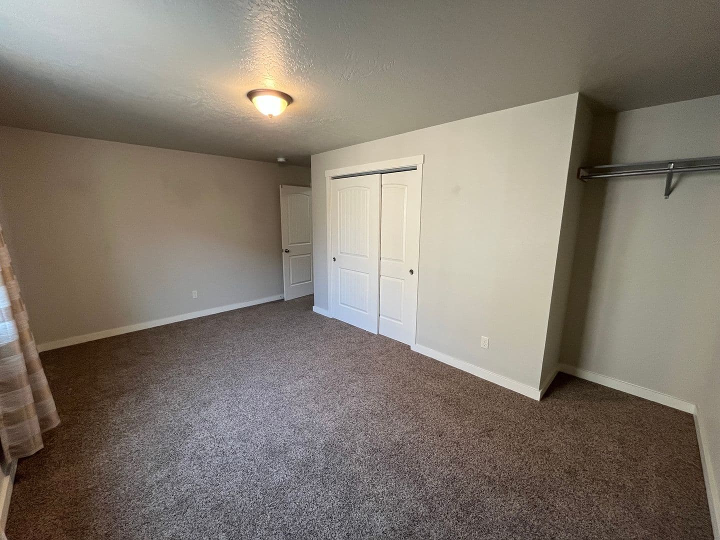 Bend Townhome: 63159 NE De Haviland St