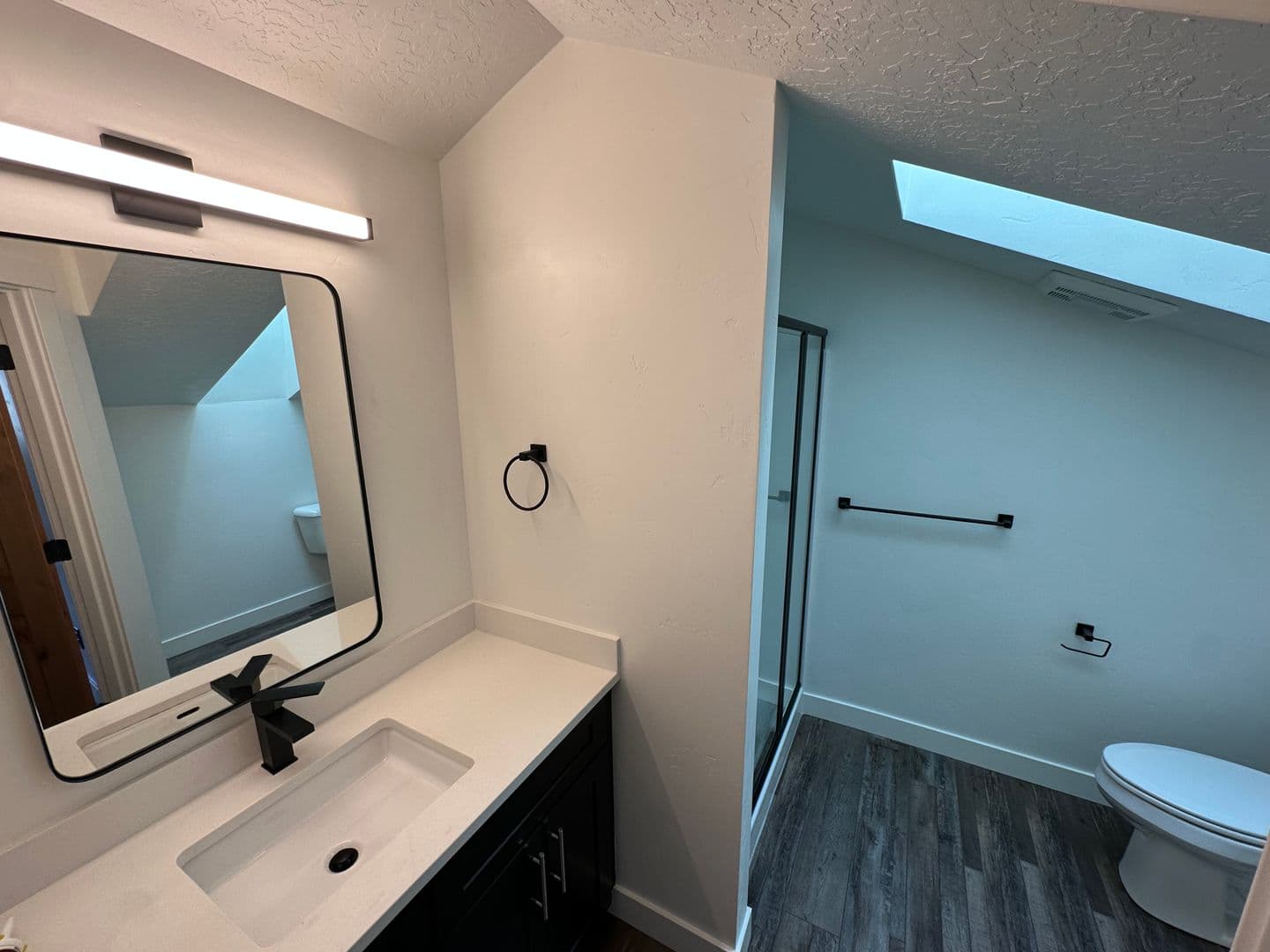 Redmond Apartment: 1431 NW 4th Street