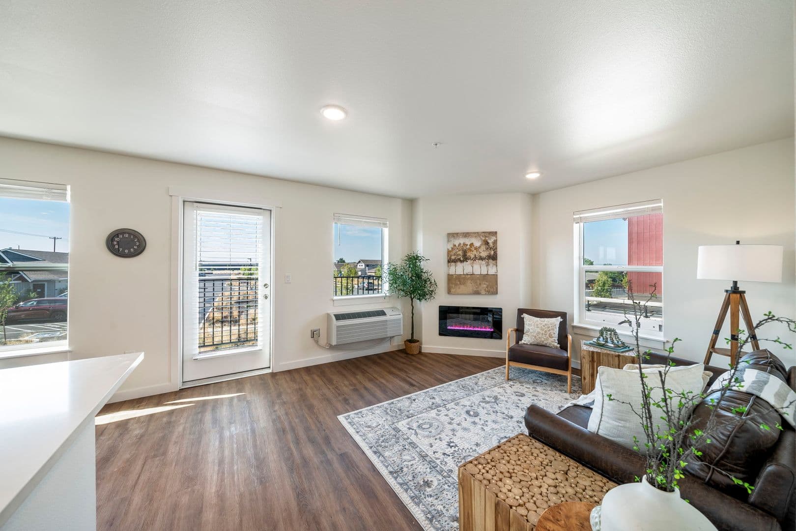 Redmond Apartment: 3025 NW 7th Street