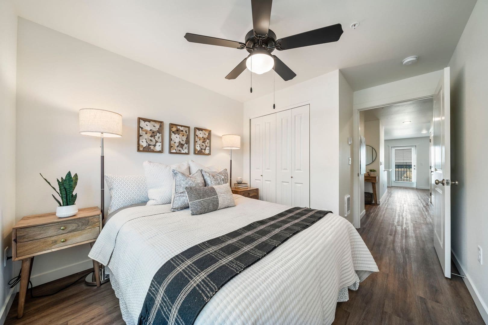 Redmond Apartment: 3025 NW 7th Street