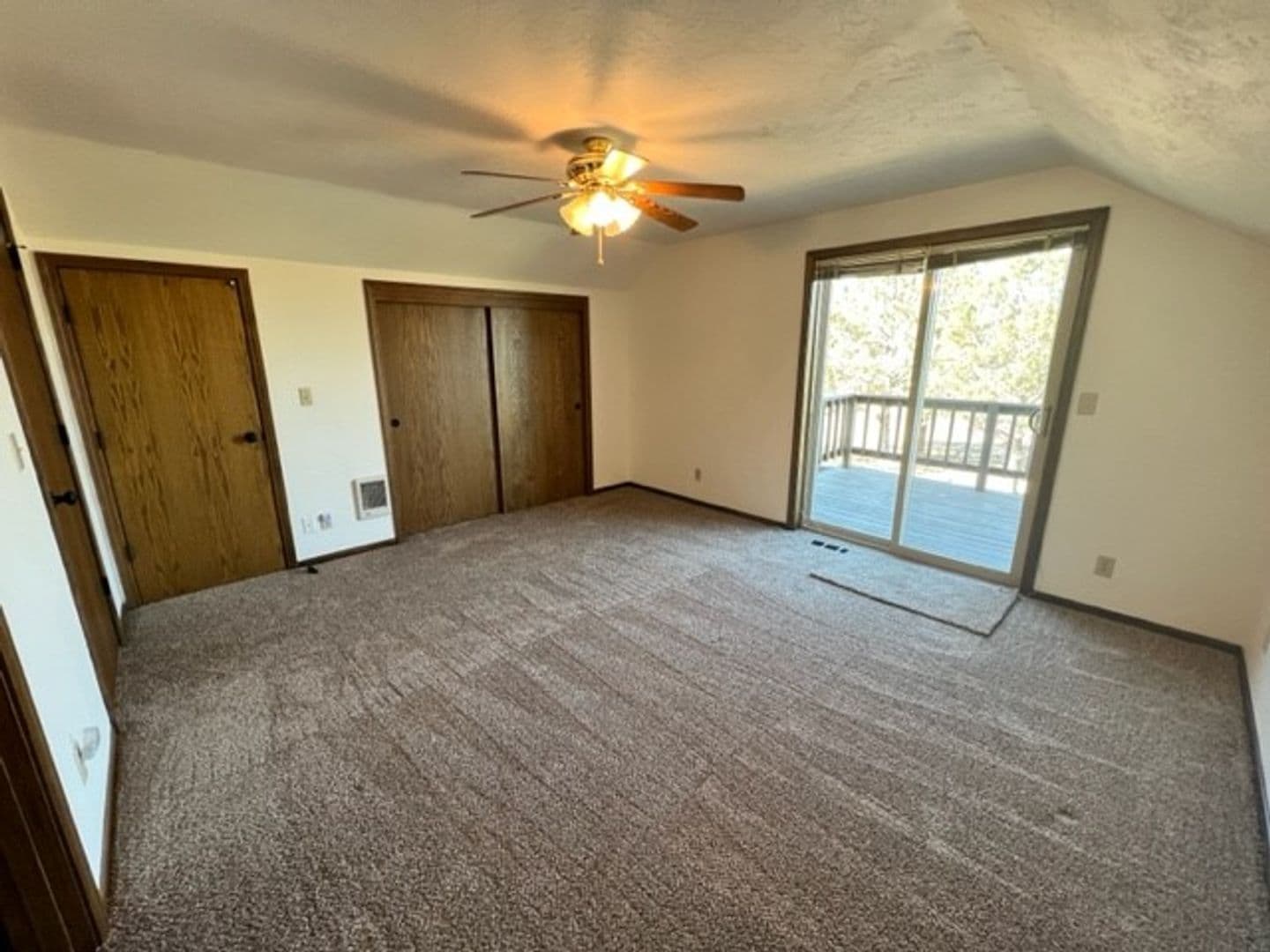 Powell Butte House: 8062 SW Copley Road